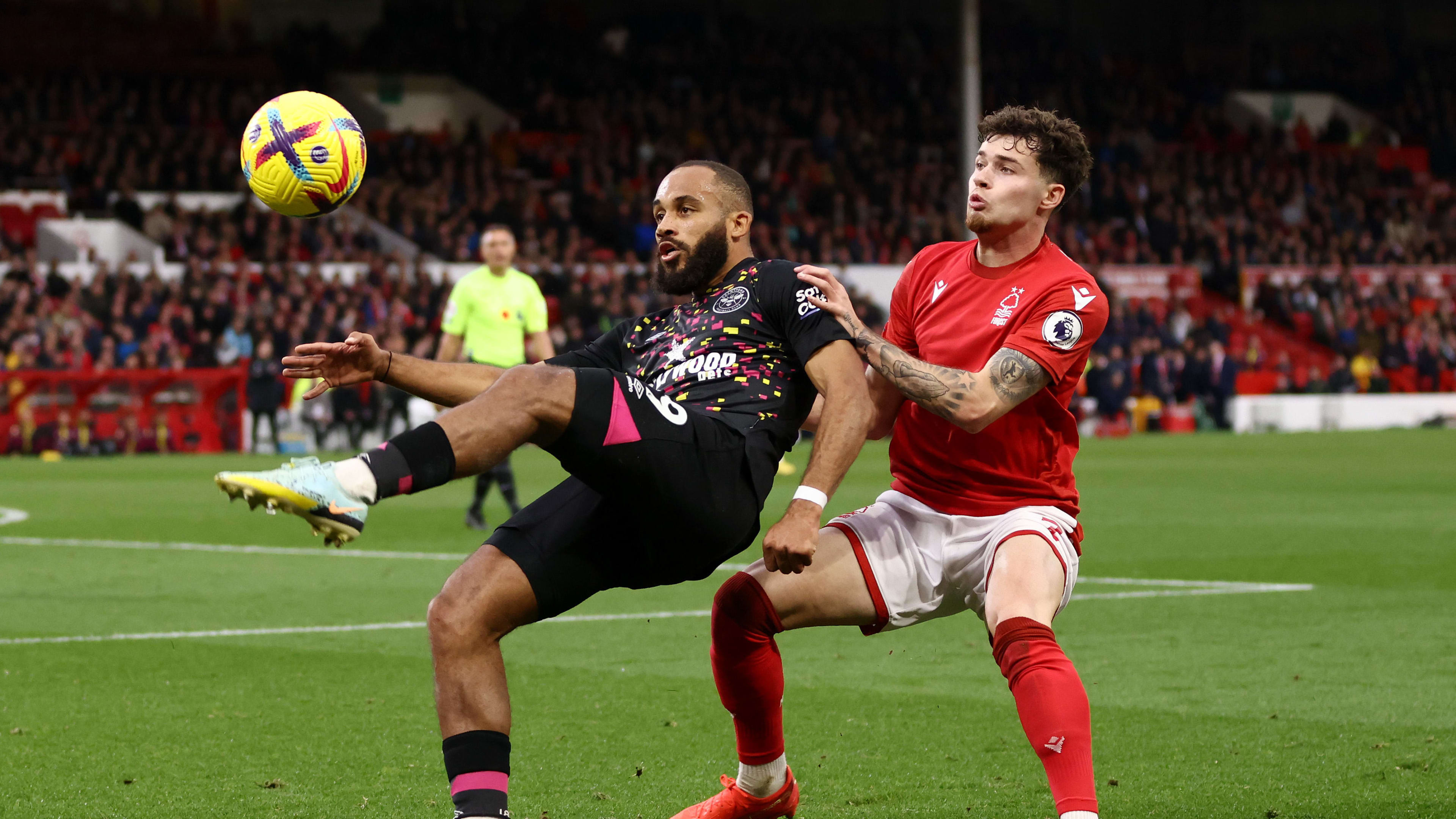 Mbeumo v Williams - Forest v Brentford
