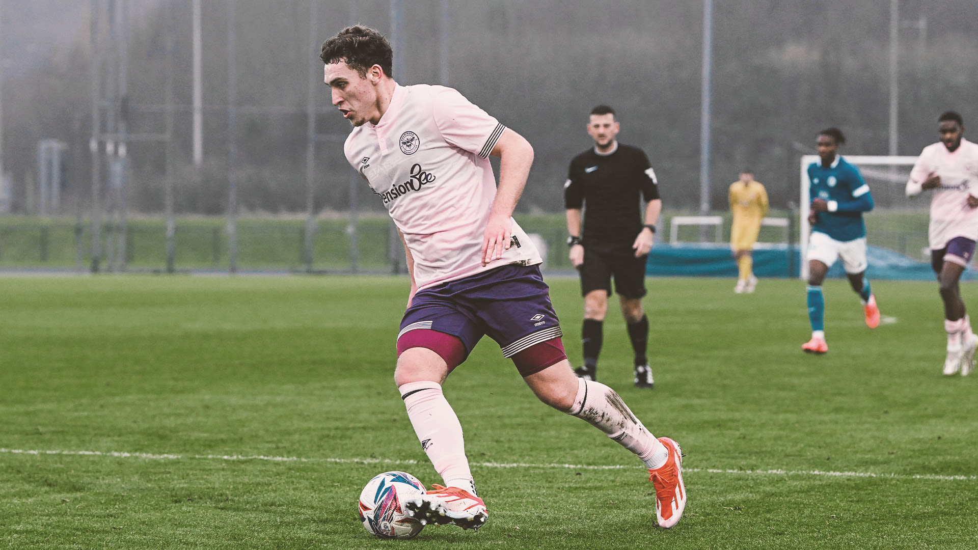 Production/Iwan_Morgan_v_Cardiff_City_y0oiwg