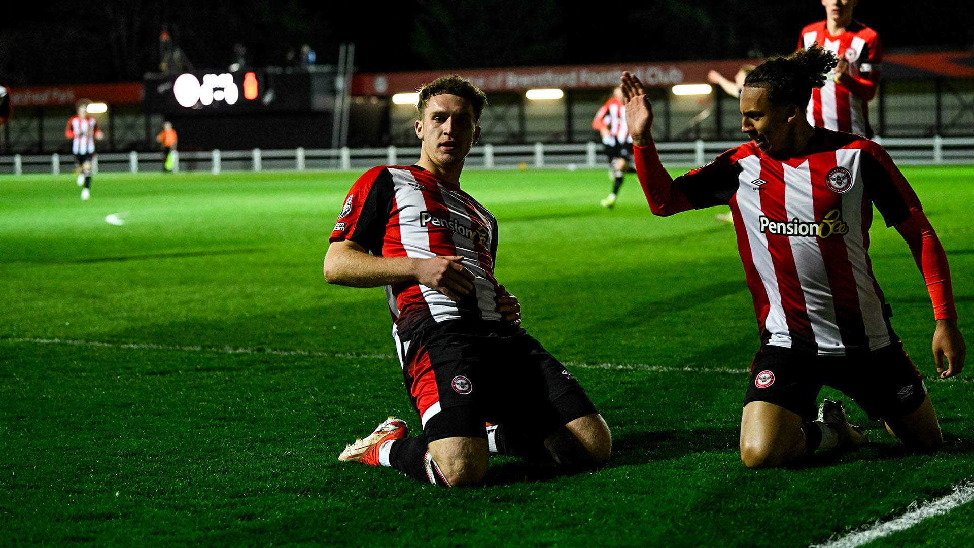 Iwan Morgan v Nottingham Forest