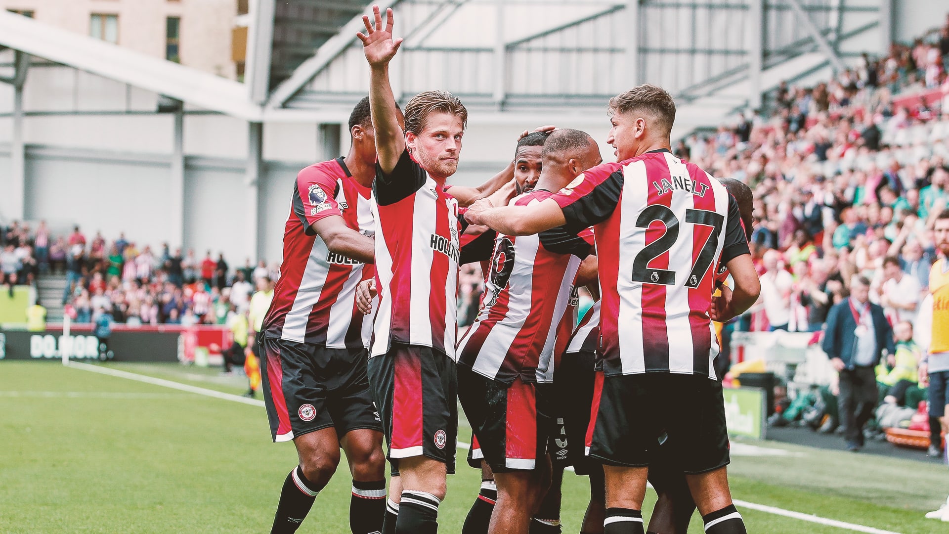 Mathias Jensen v Spurs (Fulham match preview hero)