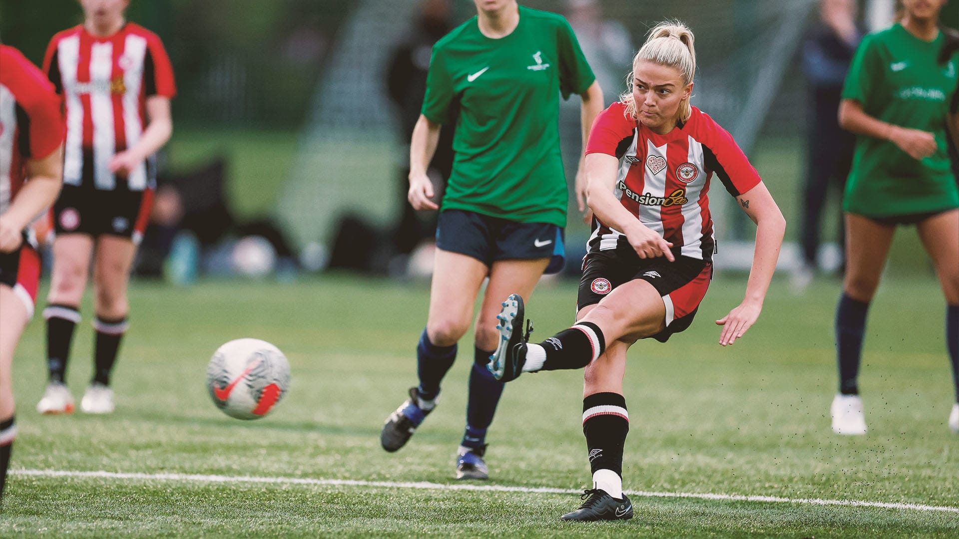 Production/Jodie_Reid_strike_v_Richmond_Park_vs9x9n