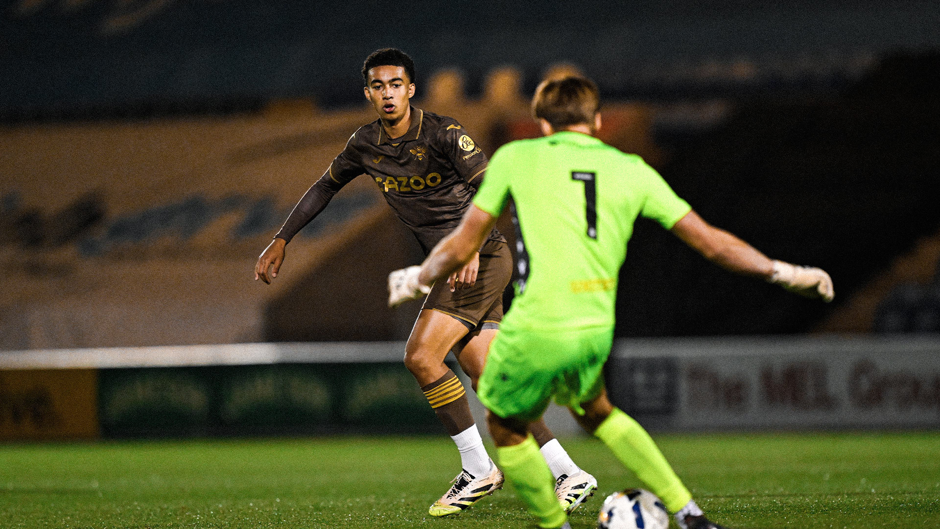 Production/Luka_Bentt_v_Colchester_United_U21s_g8uewt