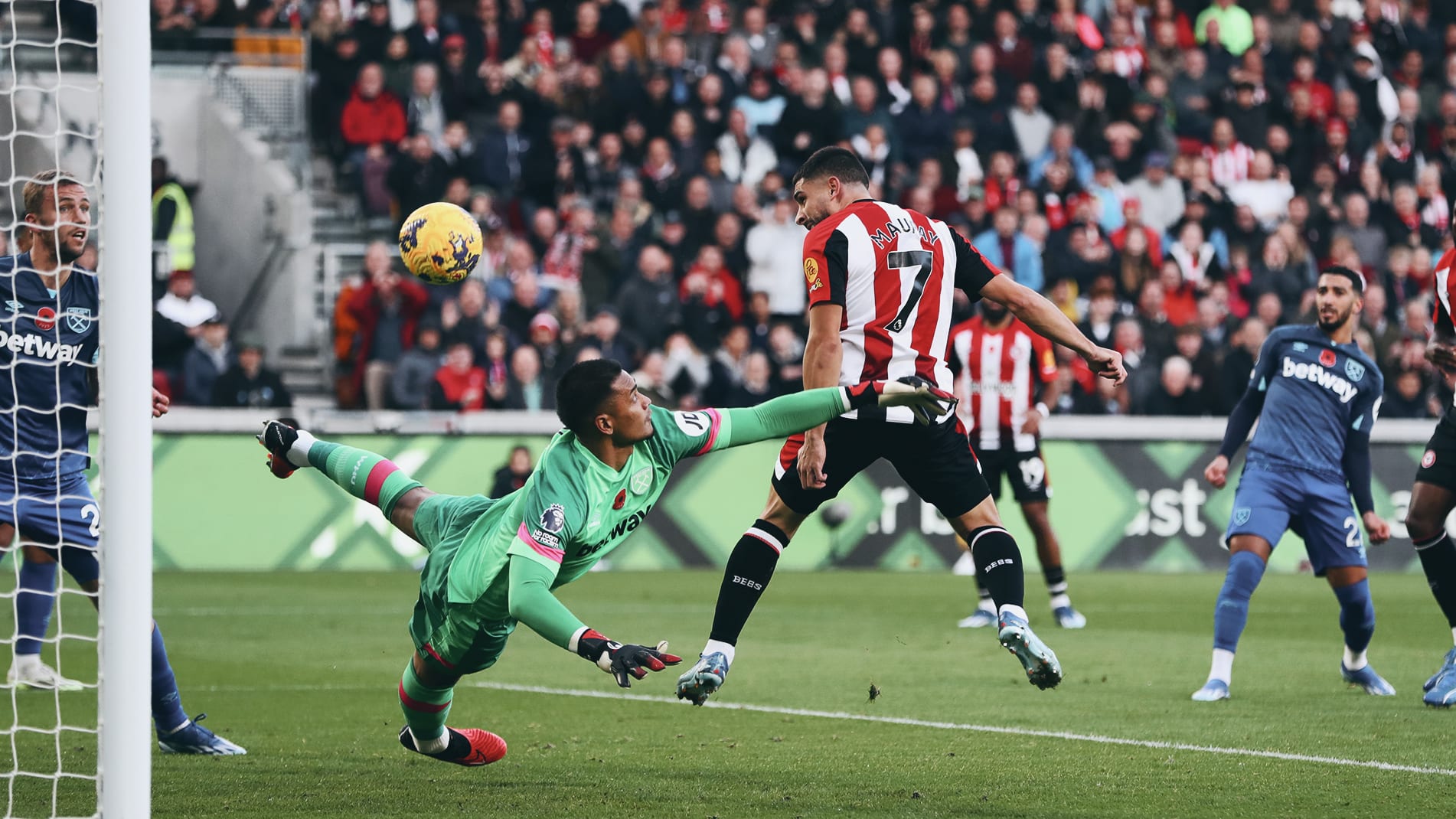 Maupay v West Ham 