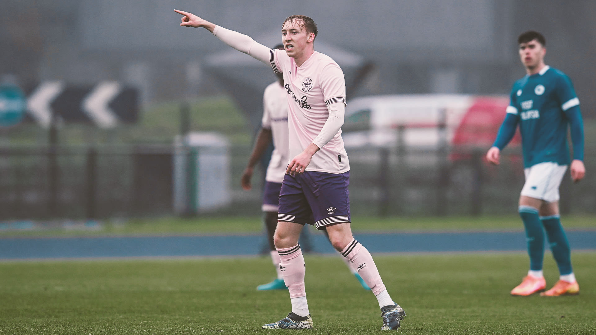Production/Max_Dickov_v_Cardiff_City_vmao6f