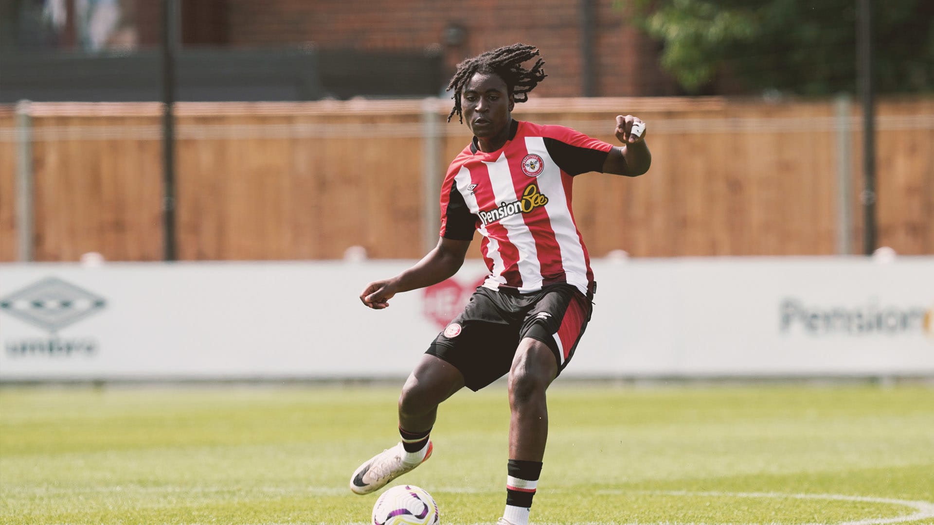Production/Mikel_Francis_v_Wigan_Athletic_xnlziv