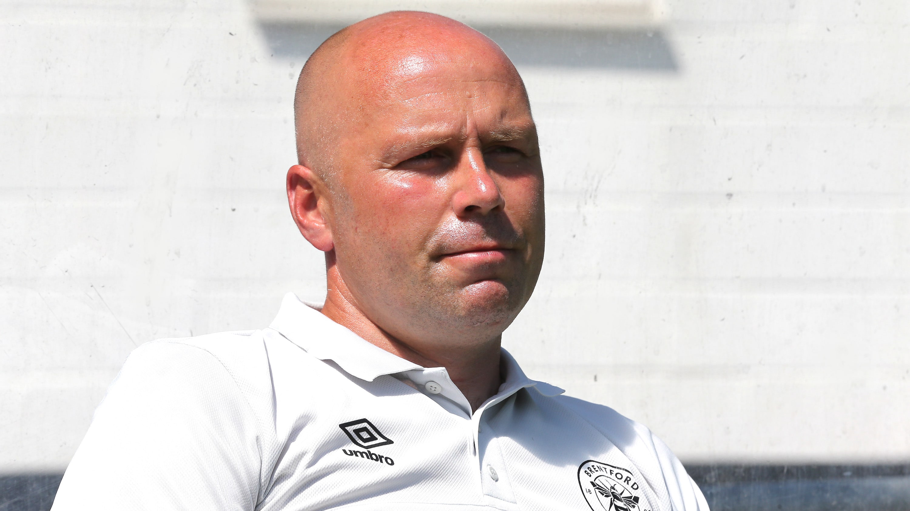 Neil MacFarlane v Maidenhead United 