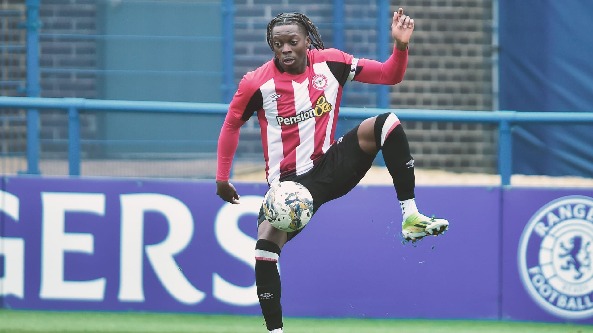 Val Adedokun v Rangers b