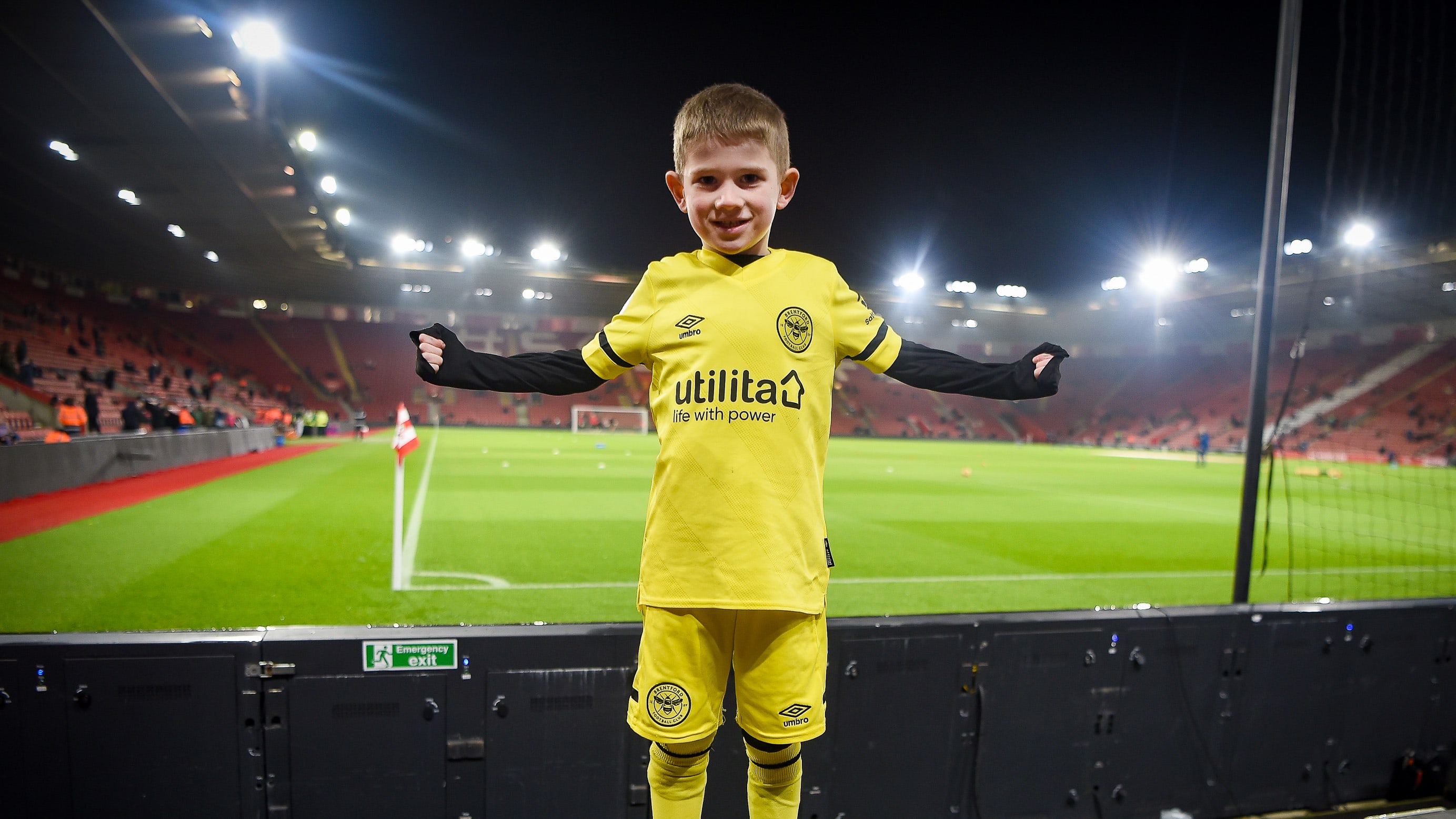 Brentford fan at St Mary's 