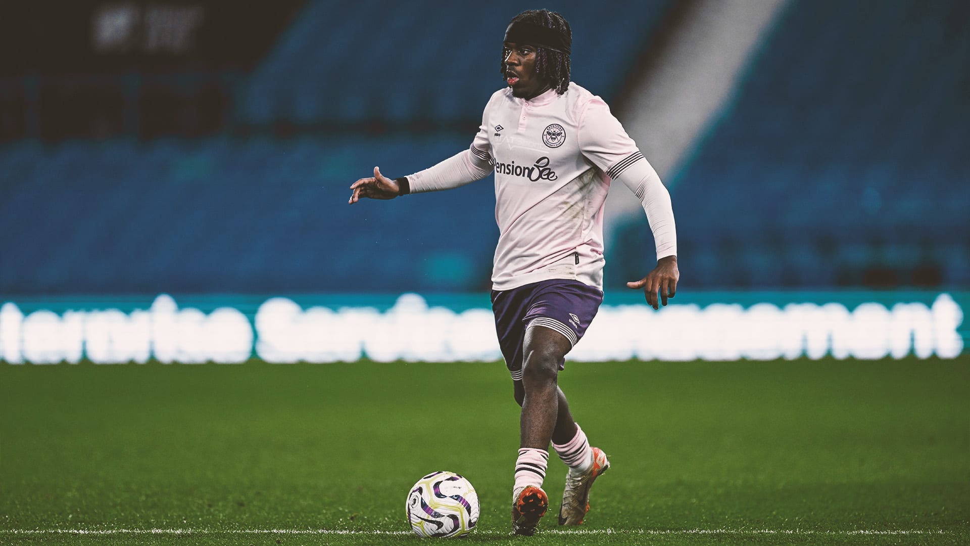 Production/Vonnte_Williams_v_Ipswich_Town_qobl4e