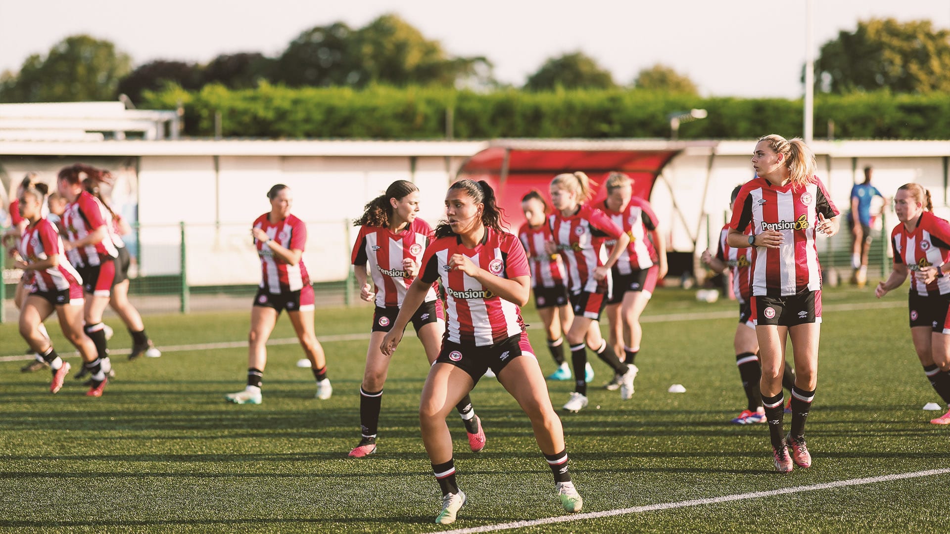 Production/Warm-up_v_Carshalton_Athletic_ivkpp6