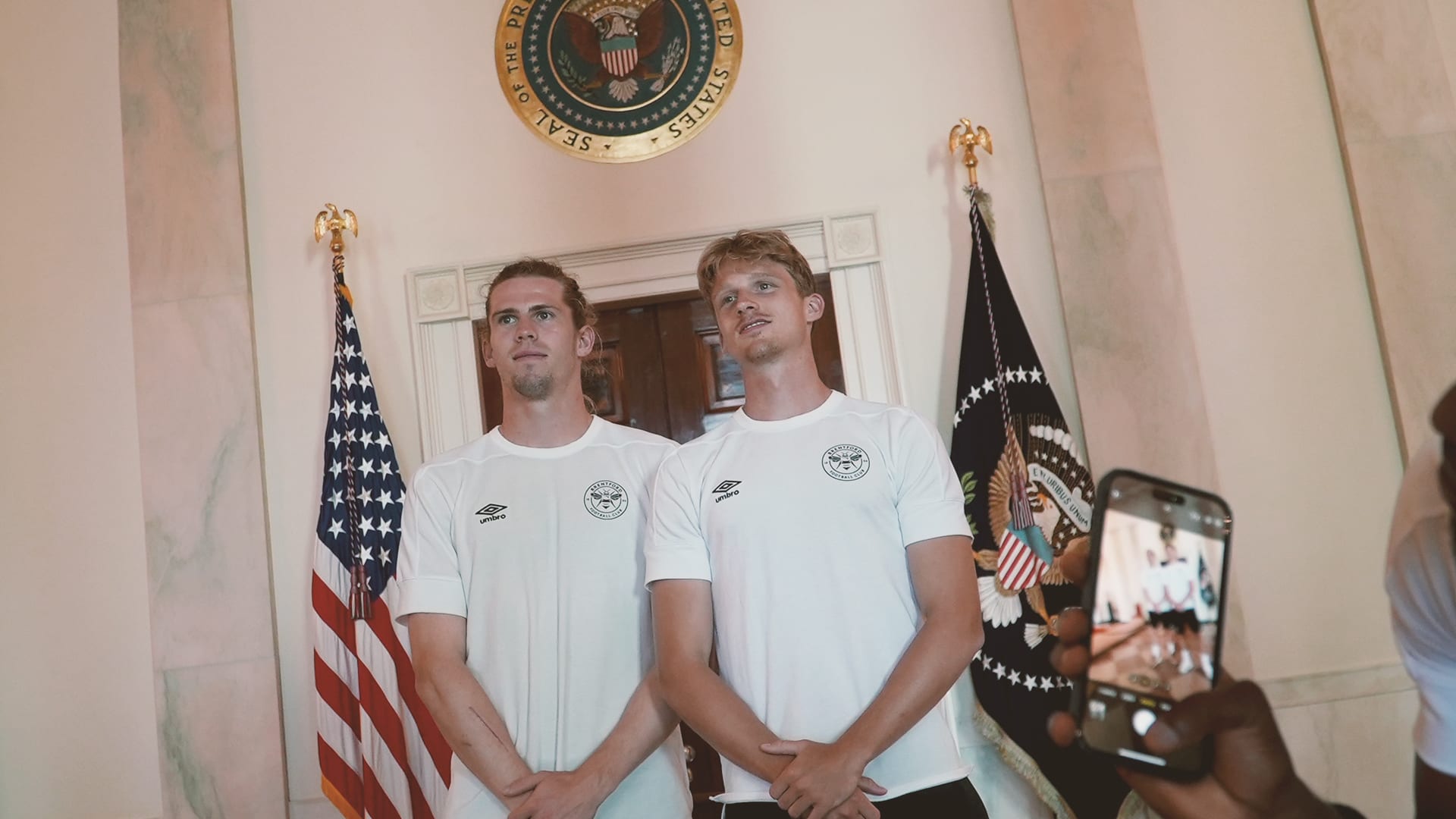 Production/White_House_4_rxgte7