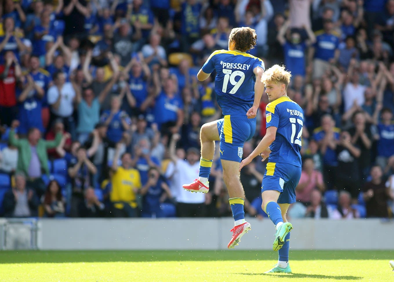 Loan Round-Up: Aaron Pressley grabs first AFC Wimbledon goal