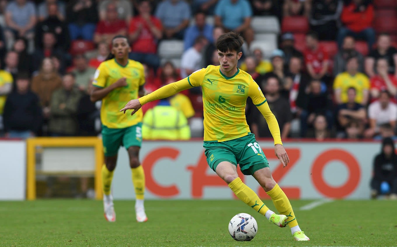 Alex Gilbert makes Swindon debut