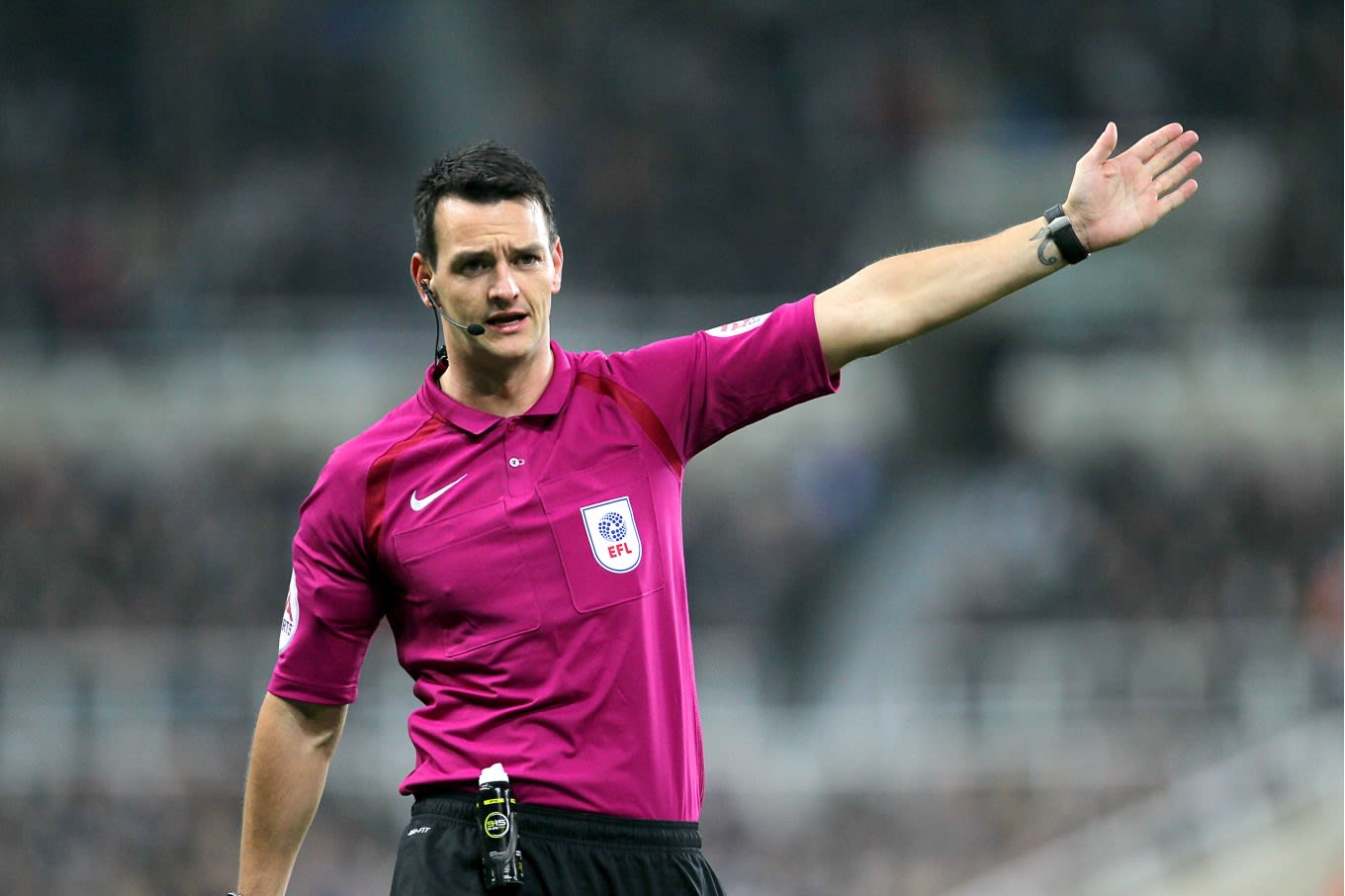 Andrew Madley to take charge of Monday's Emirates FA Cup tie 