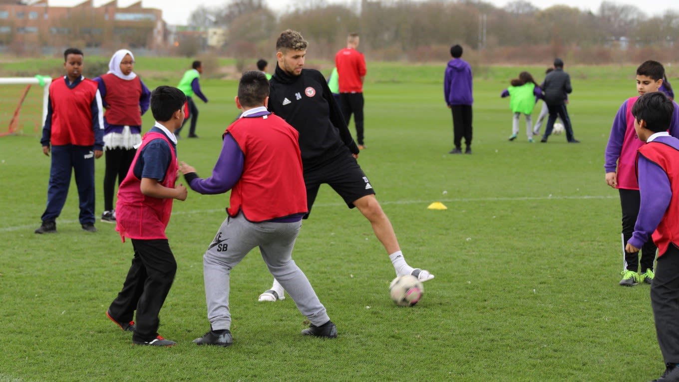 https://www.brentfordfc.com/siteassets/images/events/2018-19/20190319---doa-fearless-foundation/bfc_0012.jpg