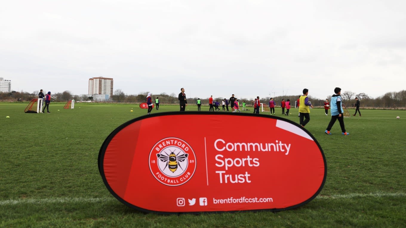 https://www.brentfordfc.com/siteassets/images/events/2018-19/20190319---doa-fearless-foundation/bfc_0087.jpg
