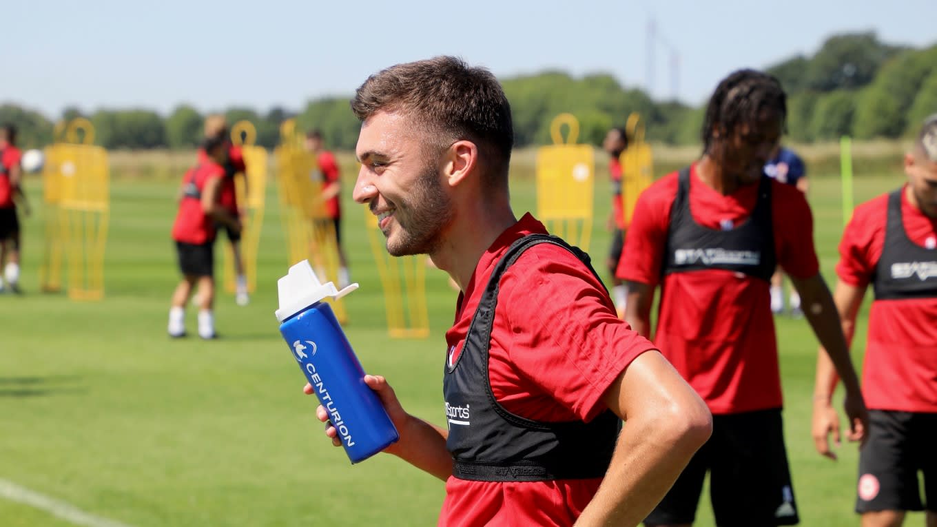 🎥 Watch: Bees back in training