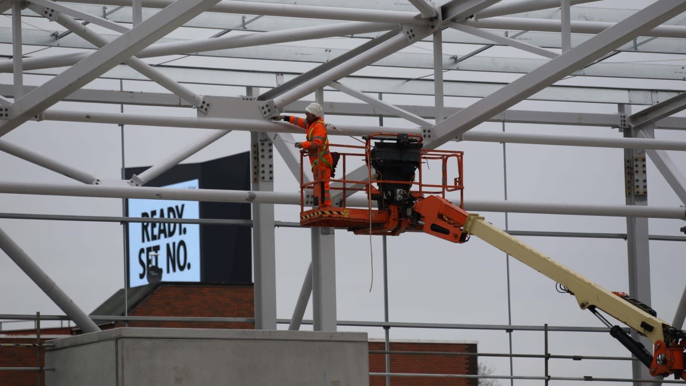 https://www.brentfordfc.com/siteassets/images/community-stadium/20190328---gallery-from-site/bfc_7041-16x9.jpg