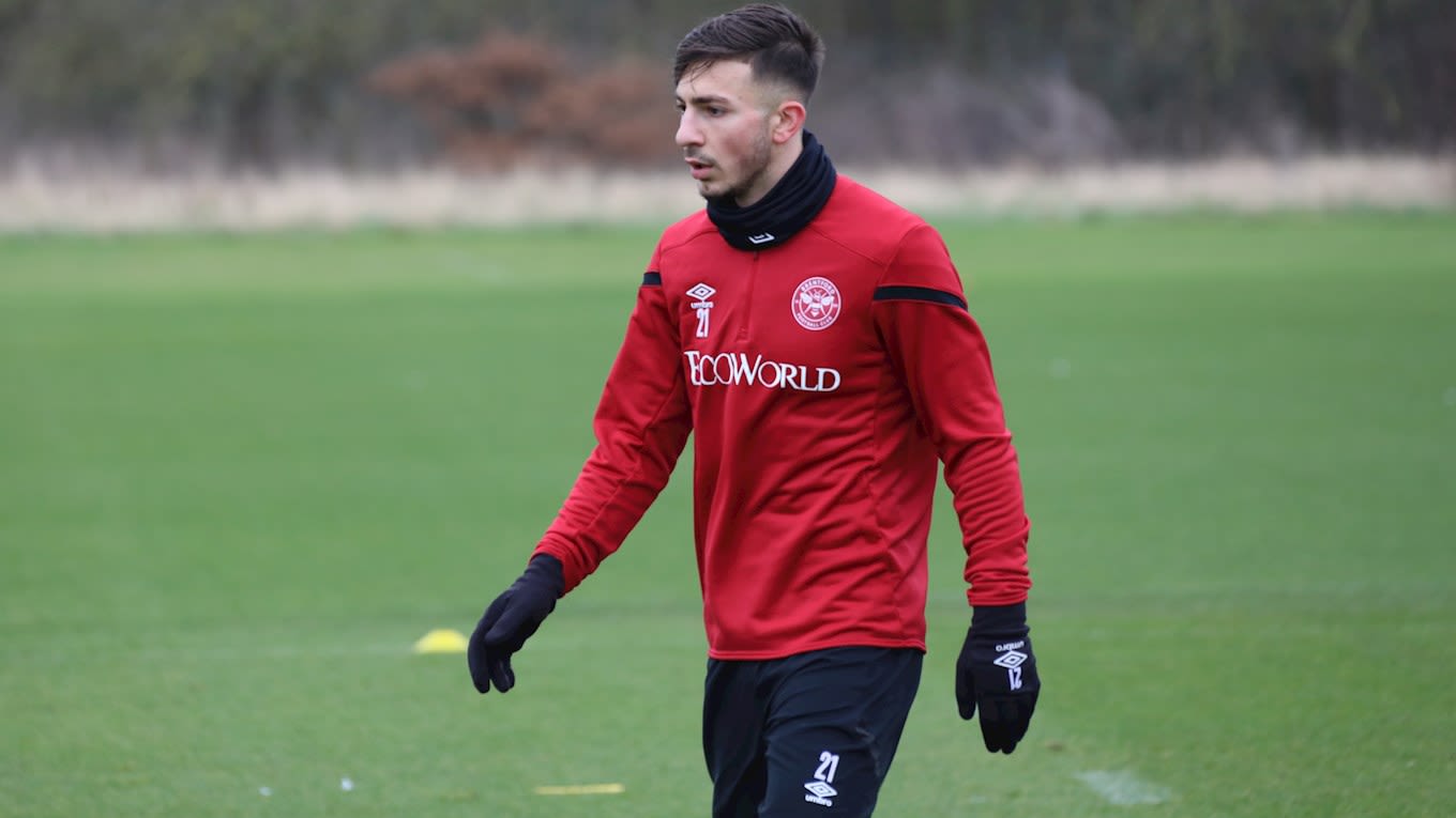 Halil Dervişoğlu completes Brentford move