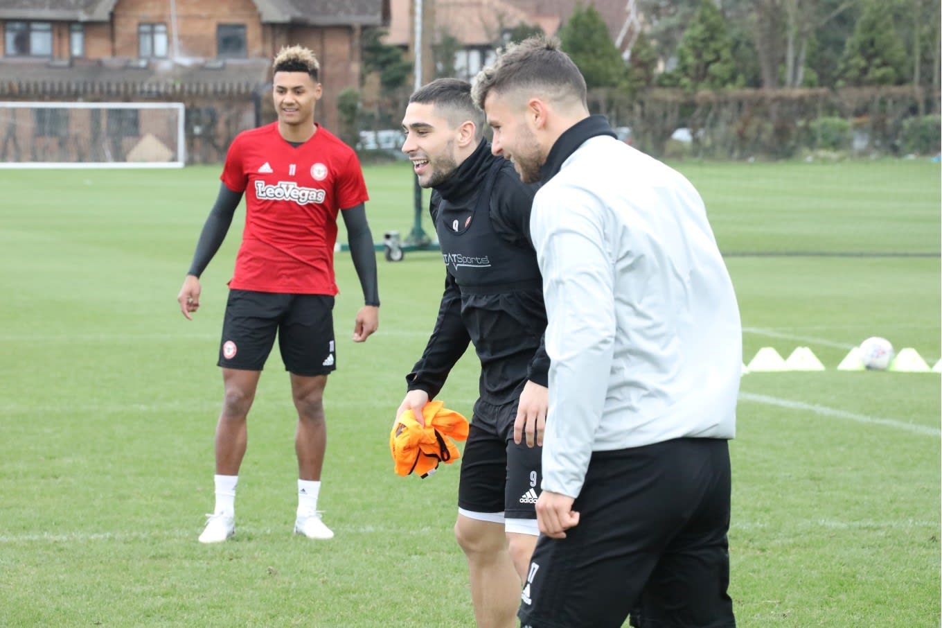 https://www.brentfordfc.com/siteassets/images/football/2018-19/training/20190315---first-team/bfc_9262.jpg