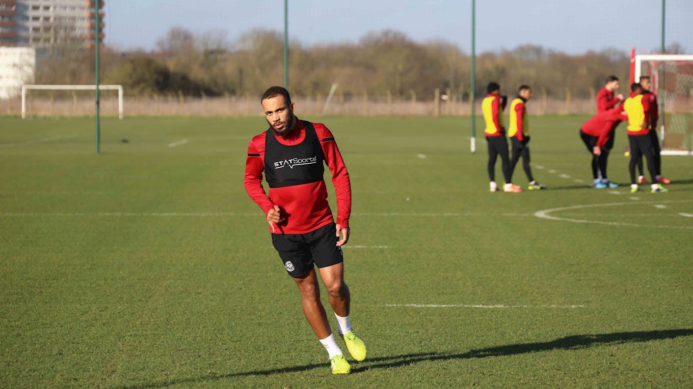 https://www.brentfordfc.com/siteassets/images/football/2019-20/training/20200109---training/bfc_9366.jpg