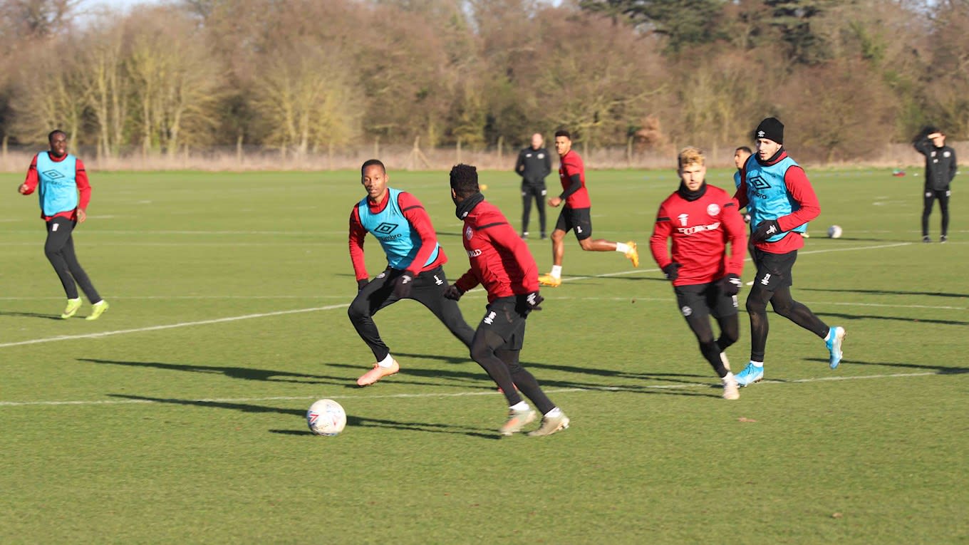 https://www.brentfordfc.com/siteassets/images/football/2019-20/training/20200109---training/bfc_9411.jpg
