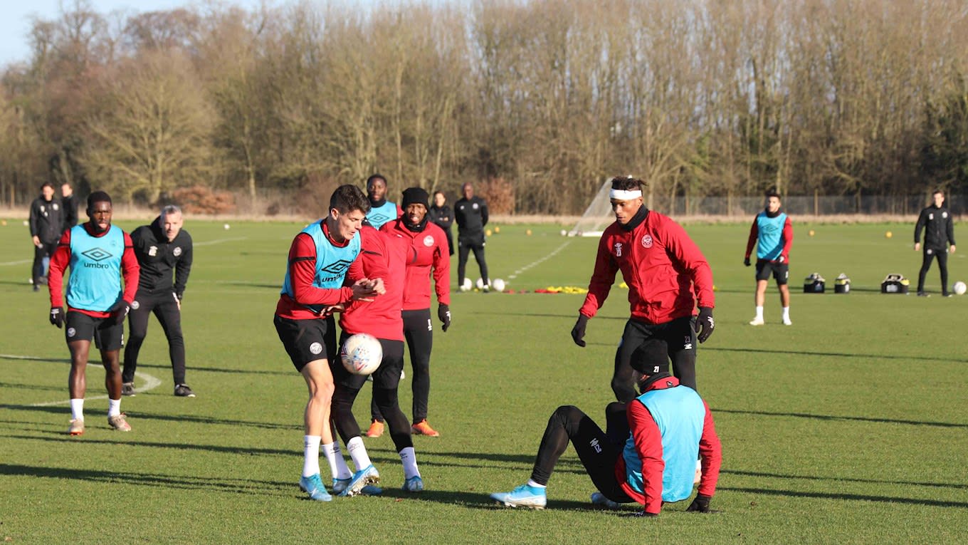 https://www.brentfordfc.com/siteassets/images/football/2019-20/training/20200109---training/bfc_9431.jpg