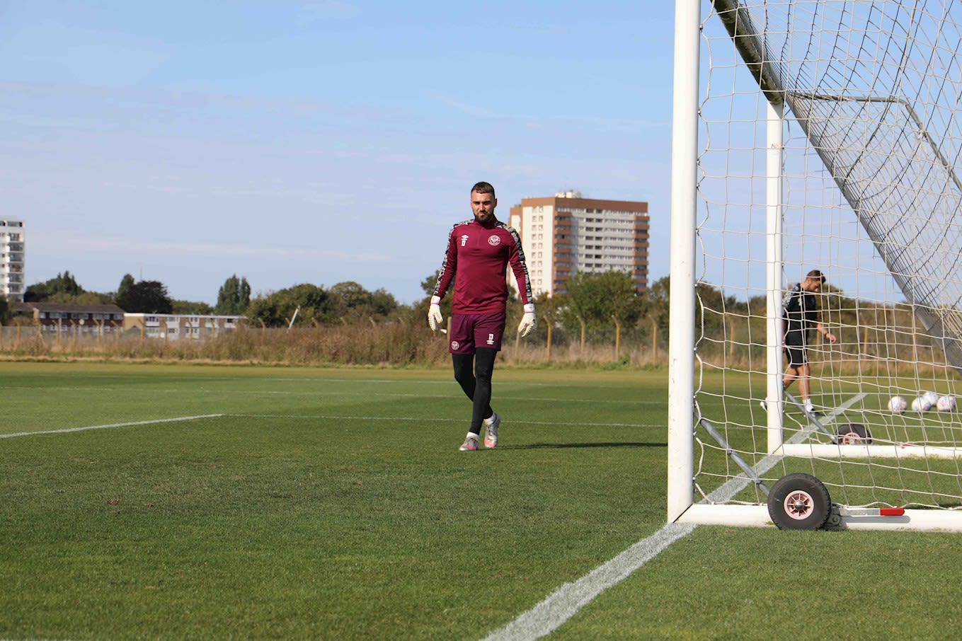 https://www.brentfordfc.com/siteassets/images/football/2020-21/brentford-b/training-photos/return-to-training-280920/bfc_9890.jpg