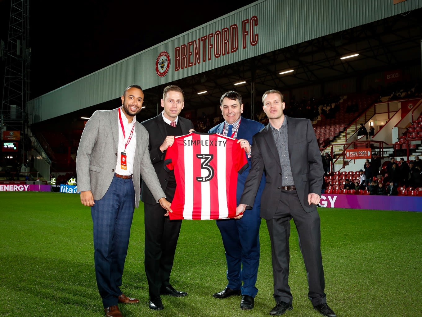 Simplexity Travel become Official Travel Partner of Brentford FC