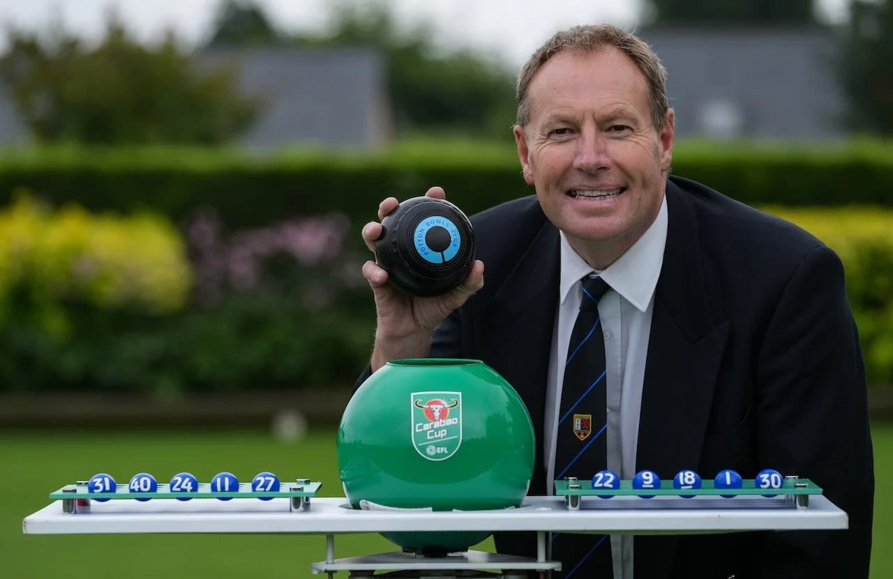 Bowls Club to host Carabao Cup draw