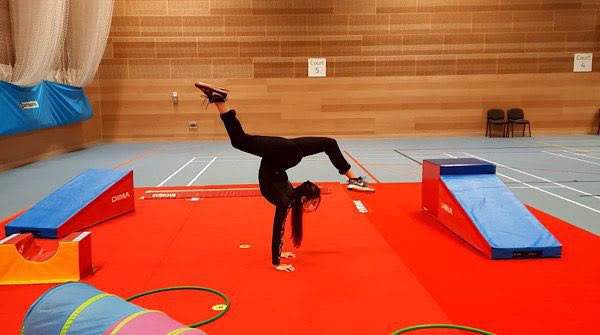 Free weekly gymnastics for girls at Gunnersbury Park