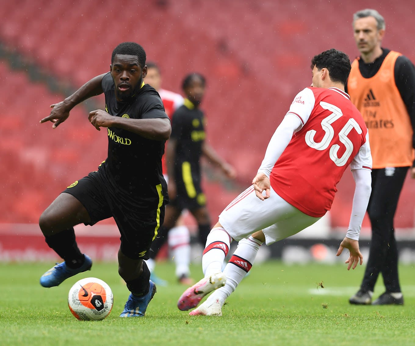 https://www.brentfordfc.com/siteassets/images/football/2019-20/first-team-games/20200610---arsenal/dru-arsenal.jpg