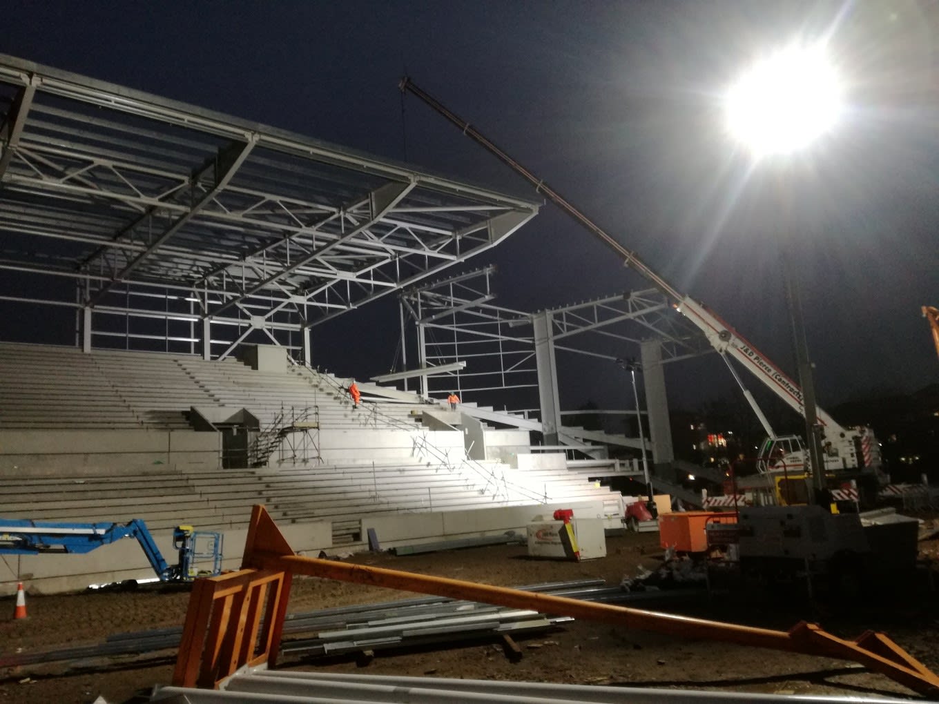 Production/east-eve-construction_ss6lug