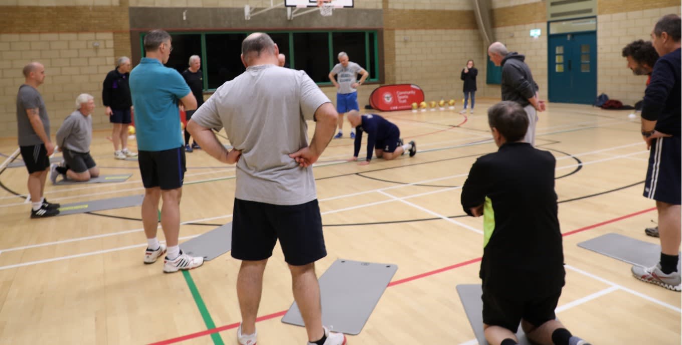 https://www.brentfordfc.com/siteassets/images/events/2018-19/20190318---doa-weightloss/efl-doa-weight-session-15.jpg