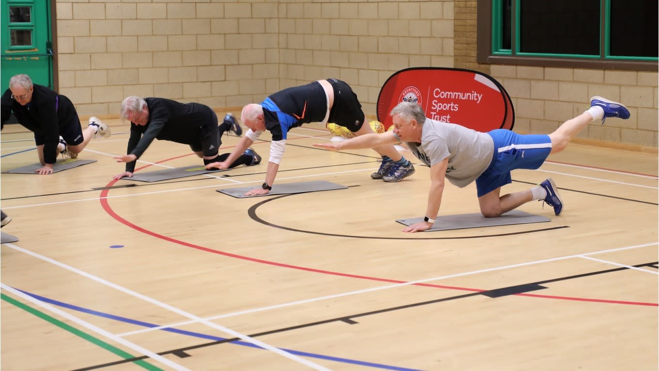 https://www.brentfordfc.com/siteassets/images/events/2018-19/20190318---doa-weightloss/efl-doa-weight-session-20.jpg