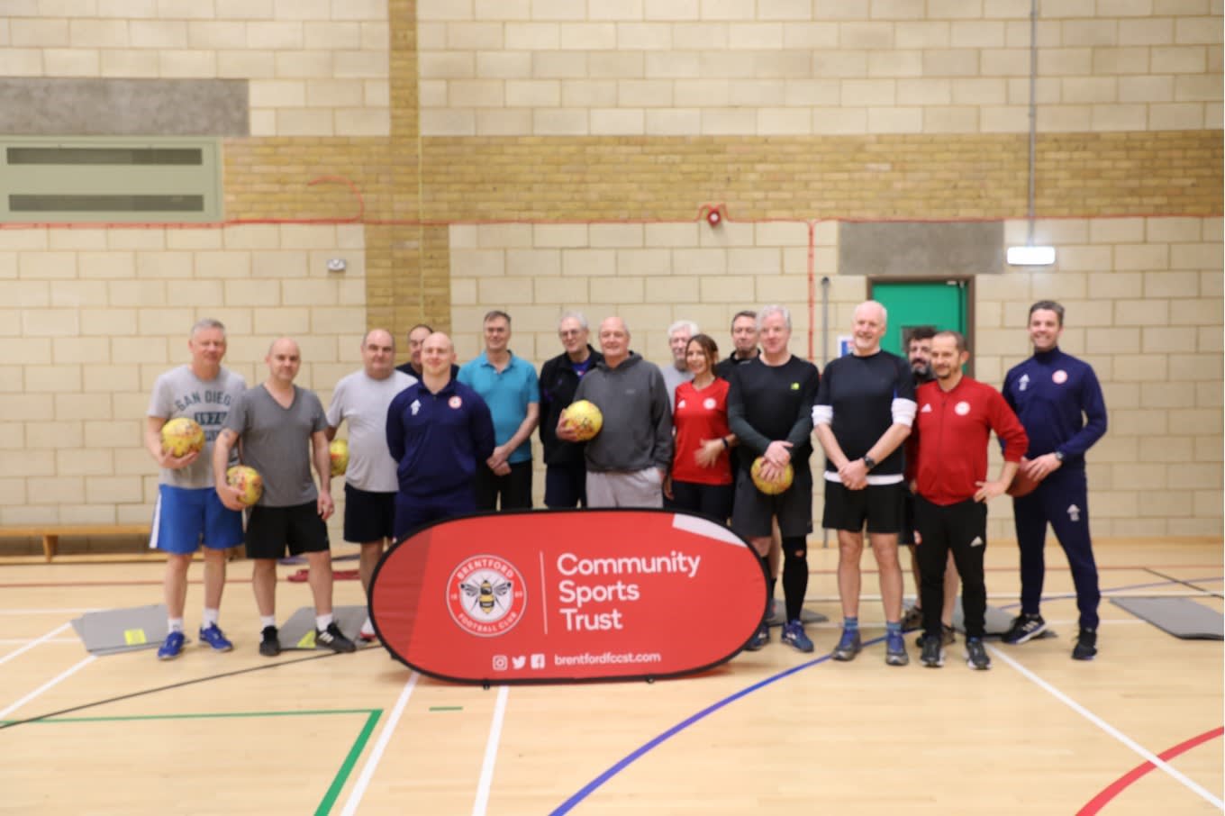 https://www.brentfordfc.com/siteassets/images/events/2018-19/20190318---doa-weightloss/efl-doa-weight-session-2.jpg