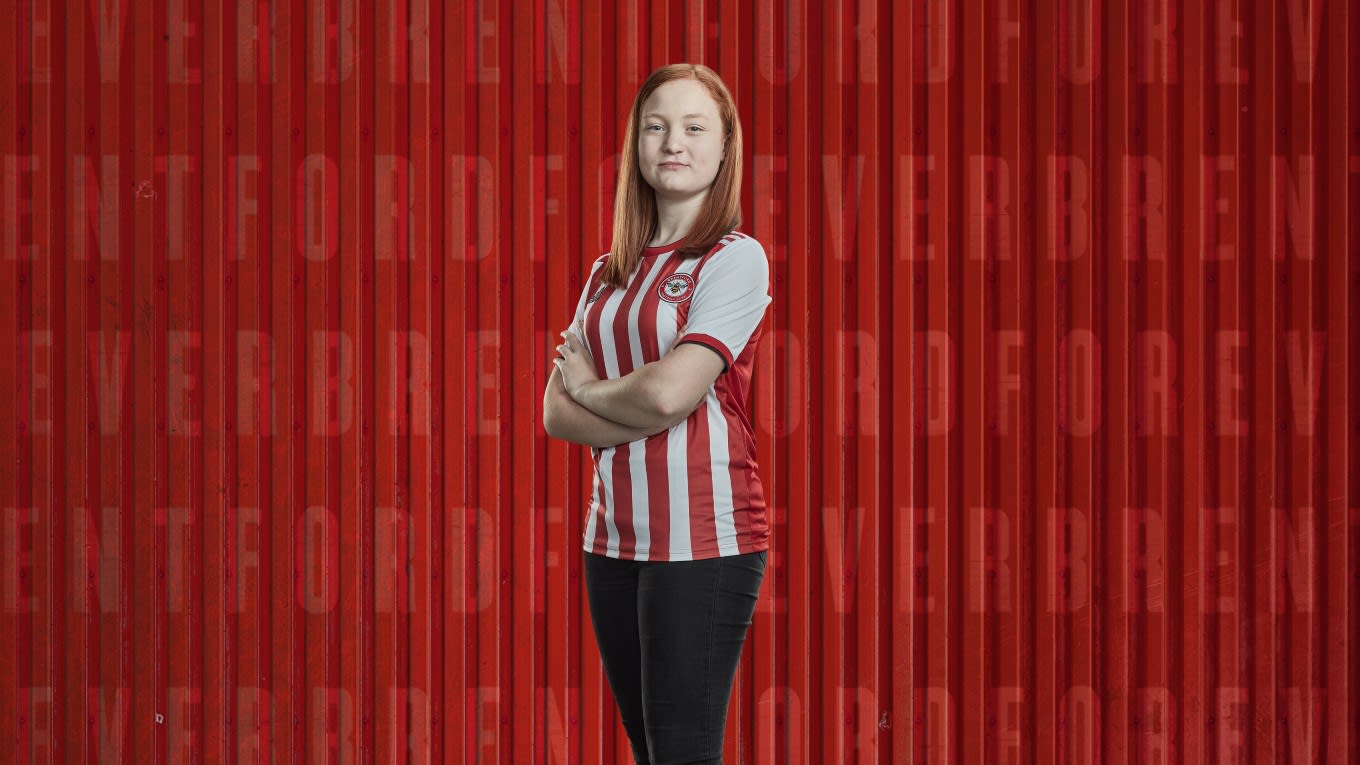 Production/forever-brentford-shoot-5_pvmoze