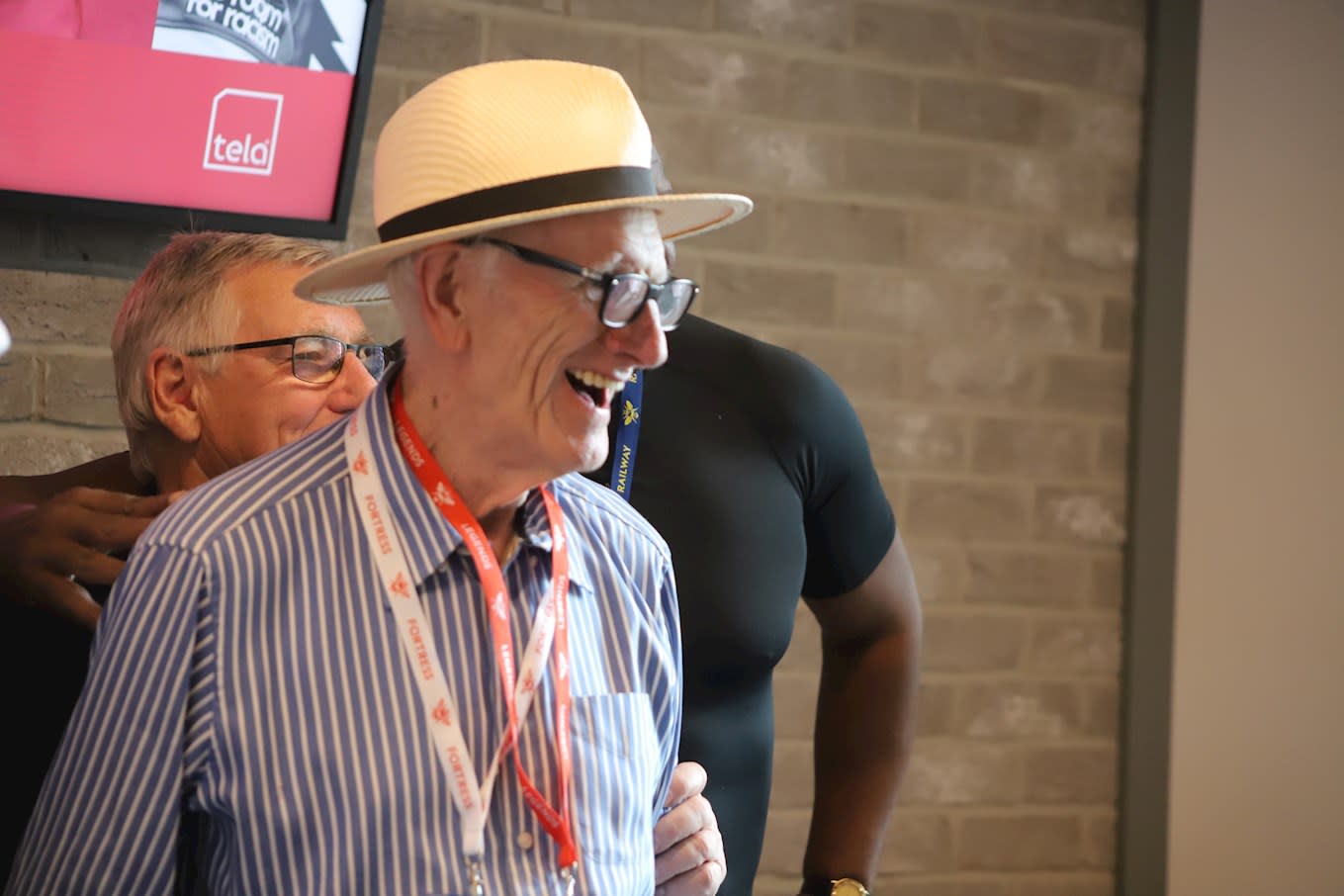 https://www.brentfordfc.com/siteassets/images/football/2021-22/non-match/1947-sth-pics/img_0178.jpg