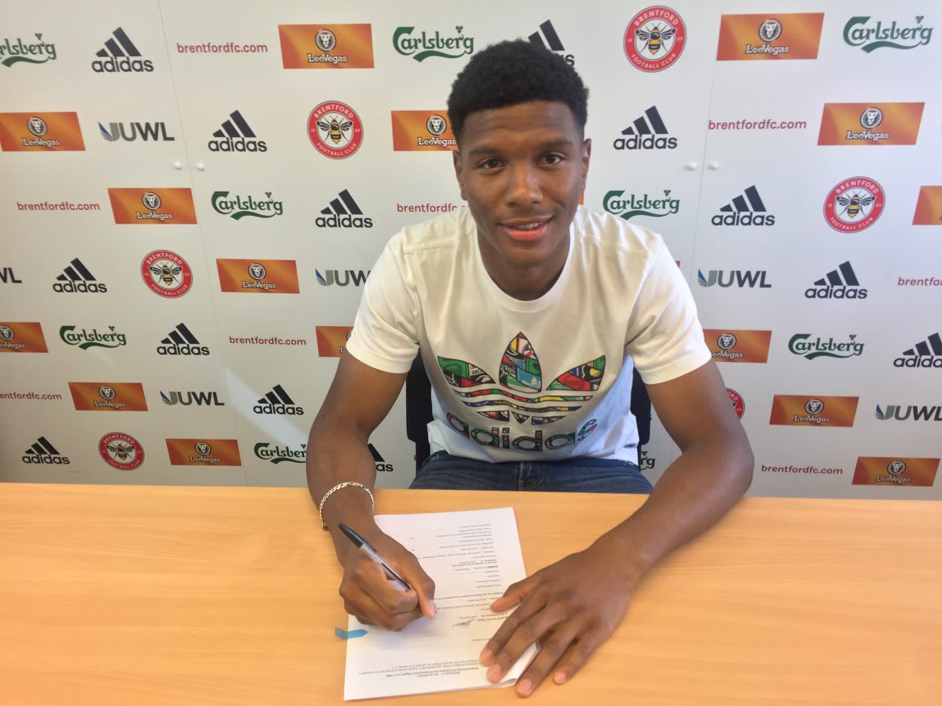 Jarvis Edobor signs contract extension