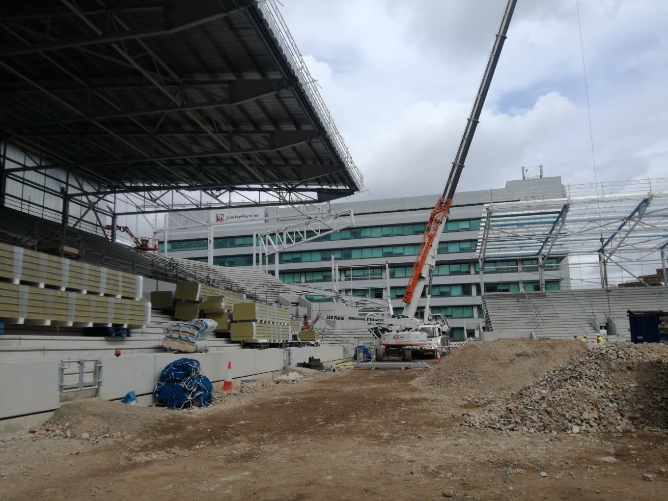 https://www.brentfordfc.com/siteassets/images/community-stadium/20190429---gallery-from-site/img_20190425_103311_1.jpg