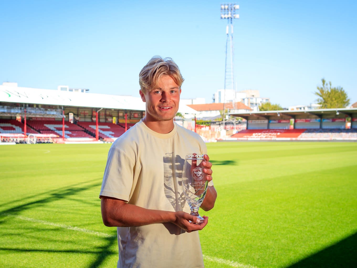 Jaakko Oksanen named Brentford B Player of the Year for 2019/20