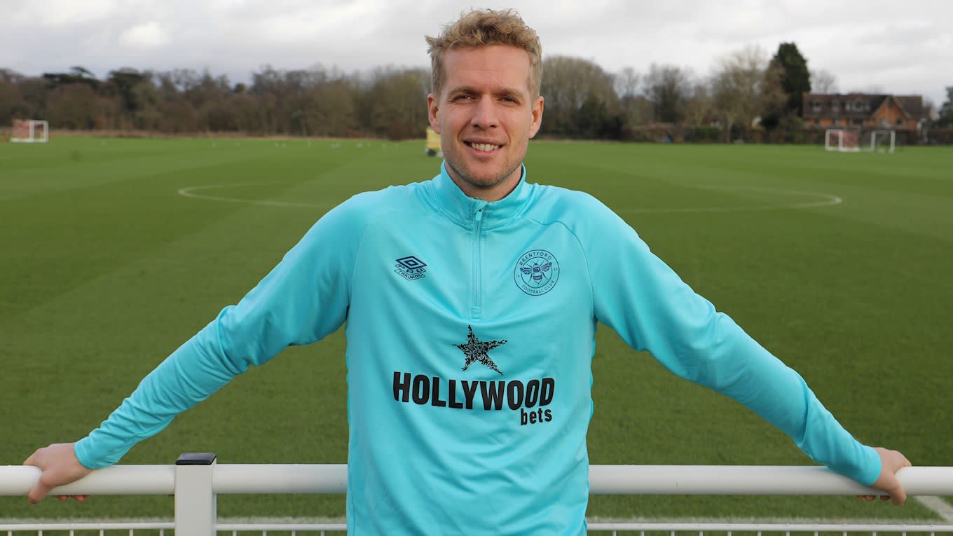 Jonas Lössl joins Brentford from FC Midtjylland