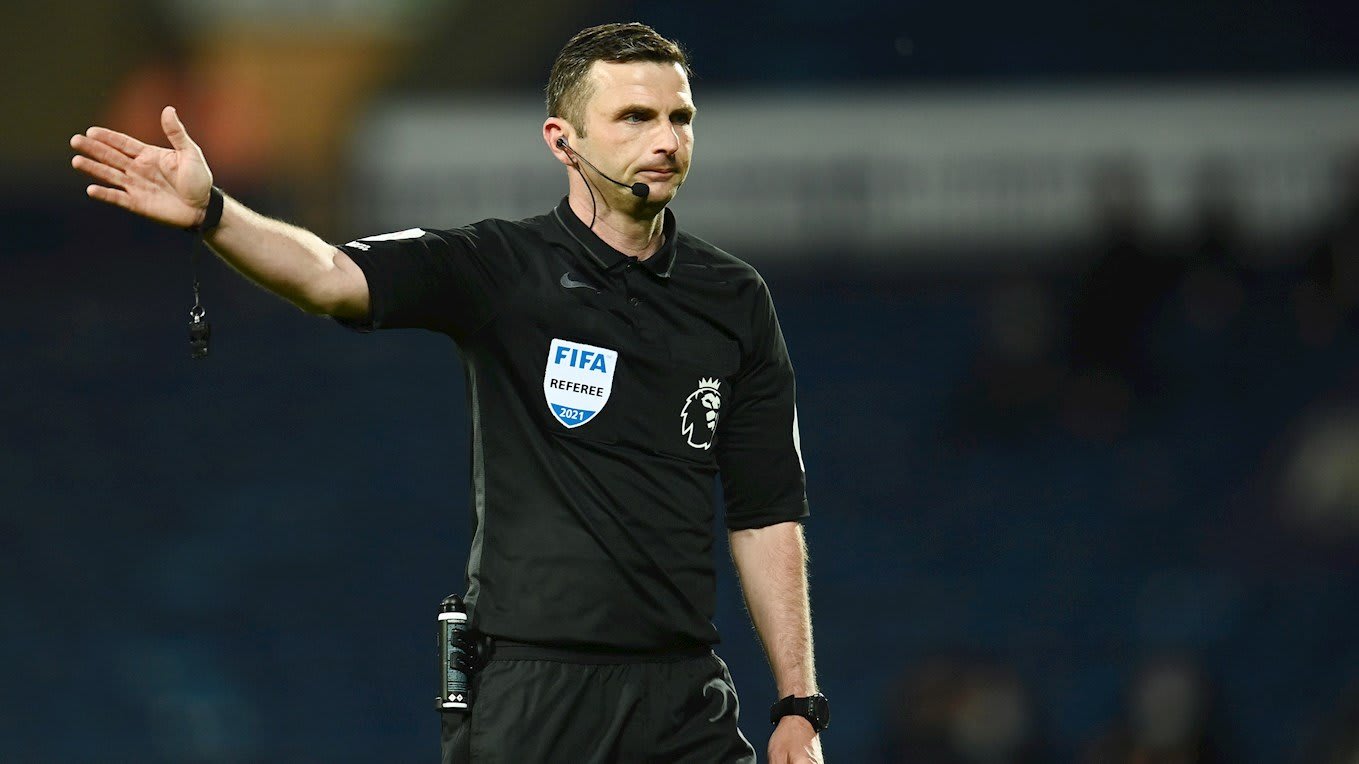 Michael Oliver handed our Premier League opener against Arsenal