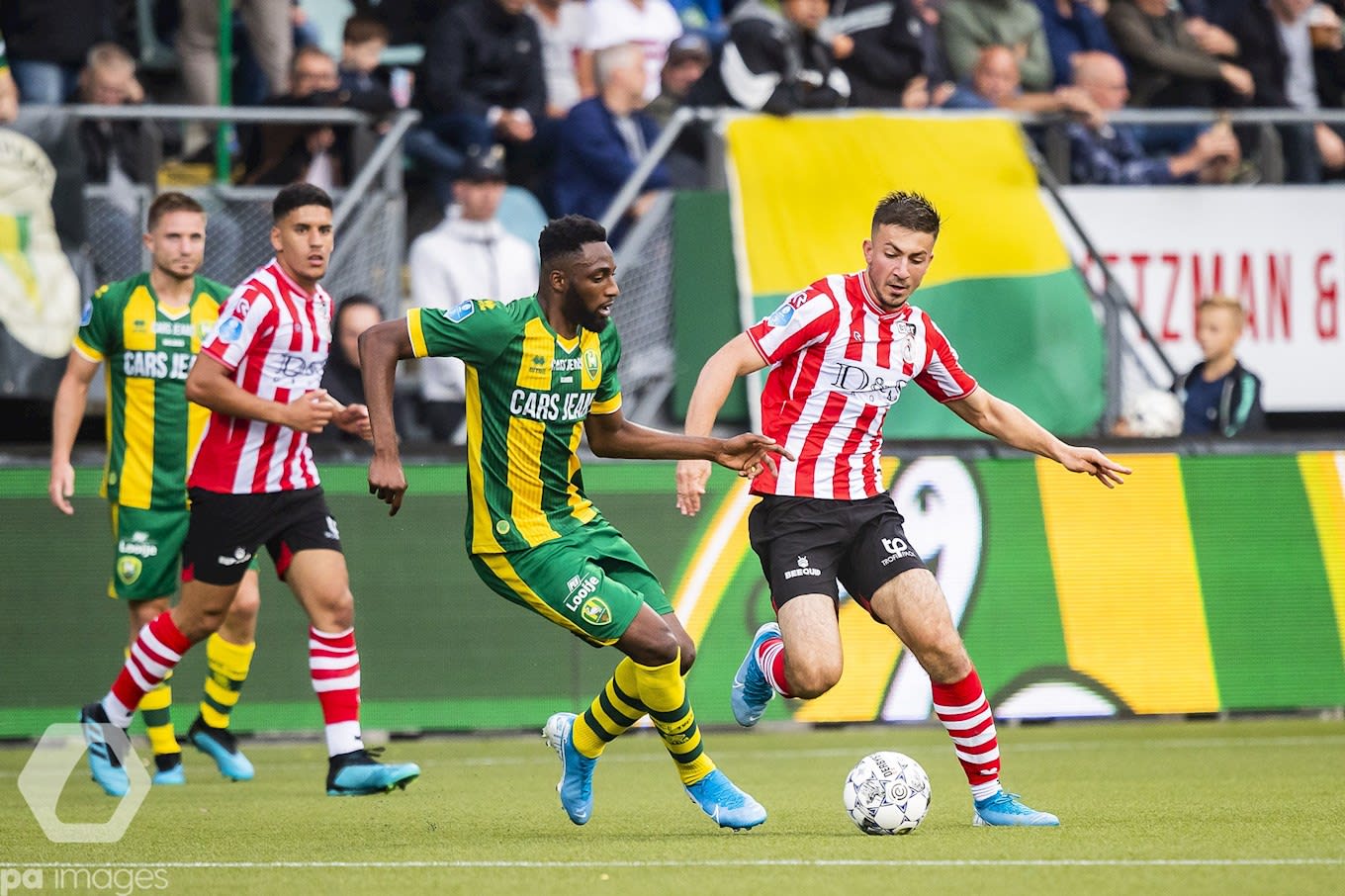 Minutes for two strikers in midweek