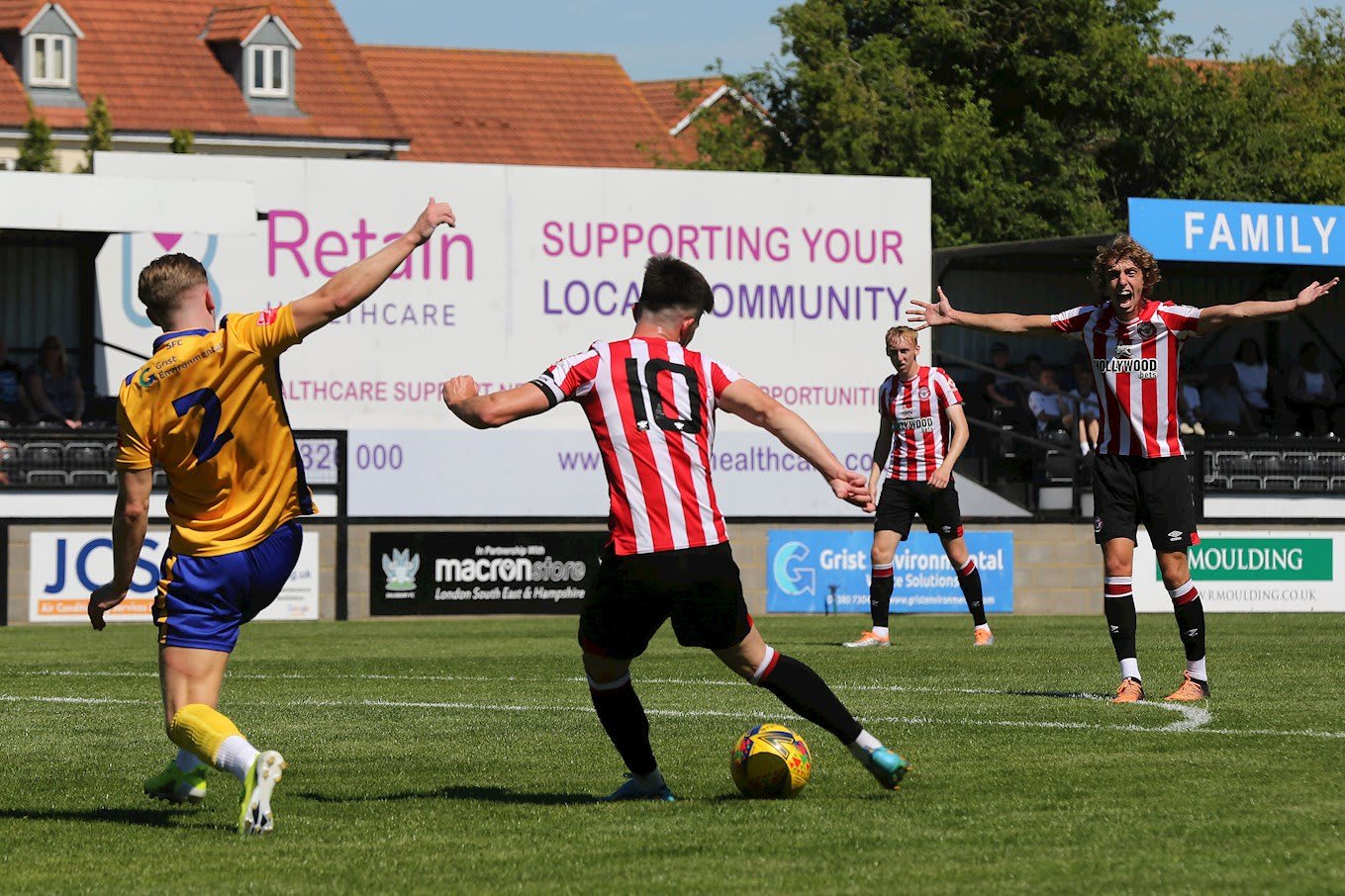 Salisbury FC 2 Brentford B 3