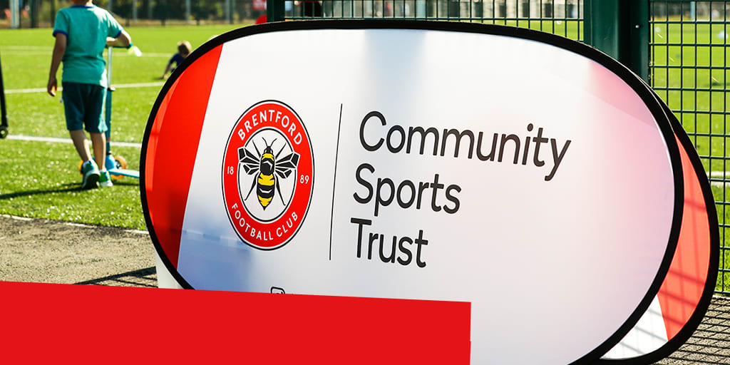 Trust advertise Partnerships and Fundraising role