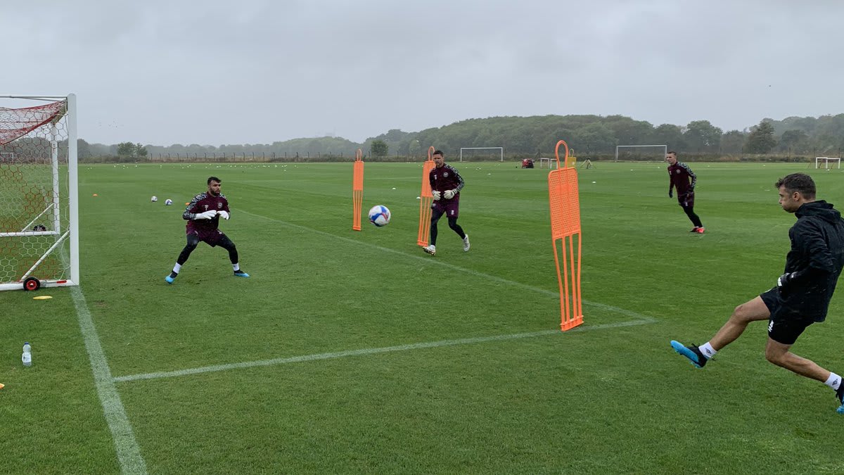 https://www.brentfordfc.com/siteassets/images/football/2020-21/first-team/training/20200819---first-day-back/untitled-10.jpg
