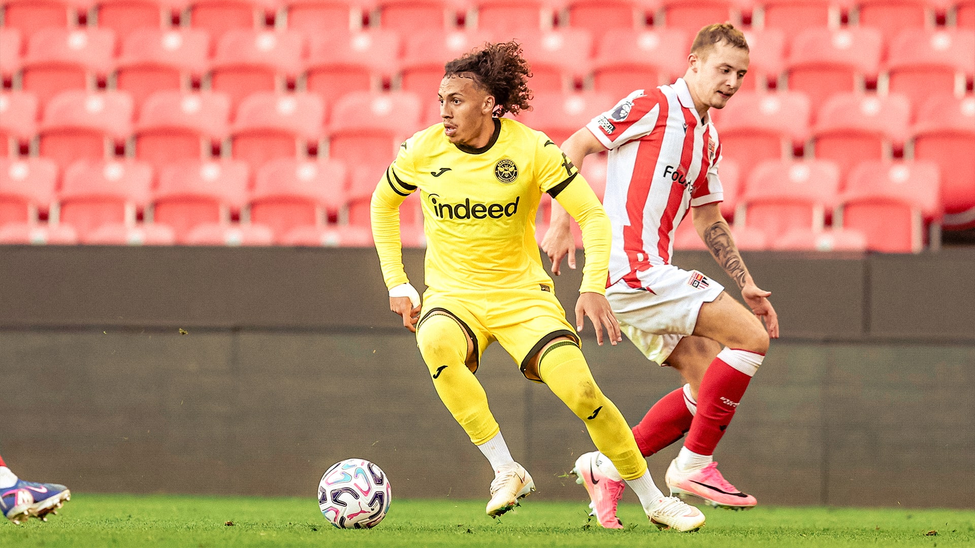 Riley_Owen_v_Stoke_City_udyfnd