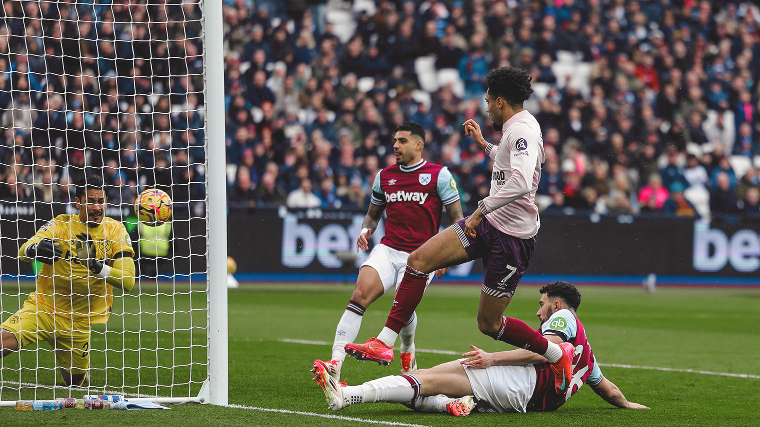 Serene West Ham Beat Brentford On Penalties To Reach Fa Cup Quarter-finals Landscape Concept