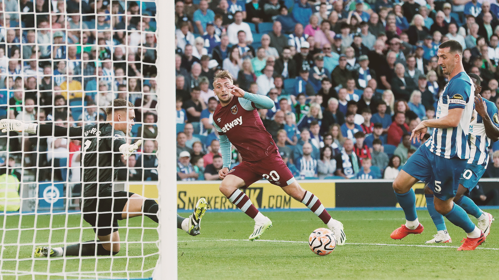 How 10-man West Ham beat Chelsea 3-1 for first Premier League win of season  - The Athletic